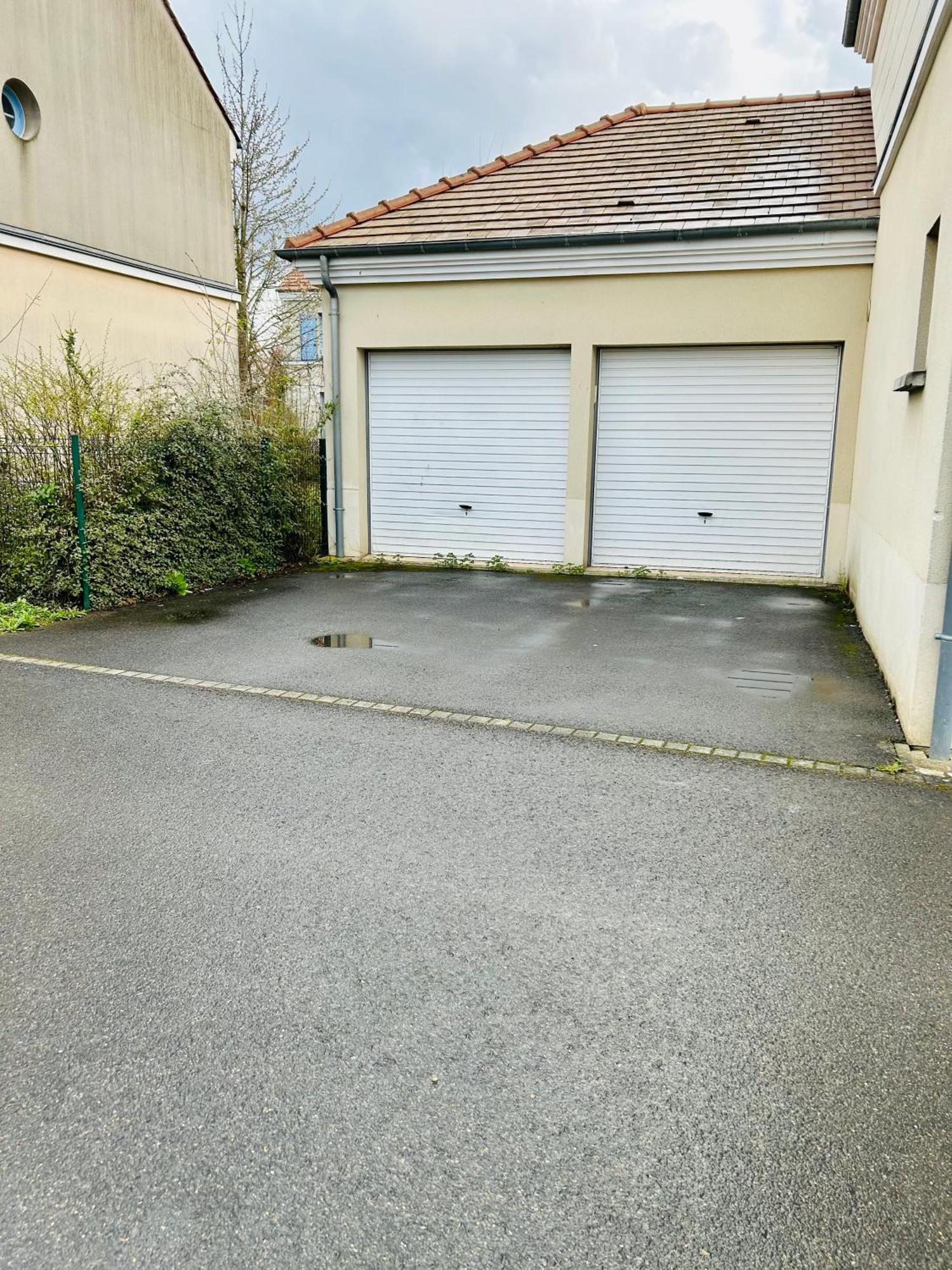 Appartamento Cozy Bussy-Saint-Georges Esterno foto